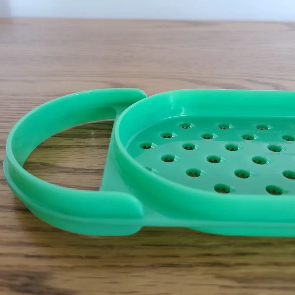 Tupperware #1374-11 Jadeite Cheese-Vegetable Grater Shredder Replacement Green